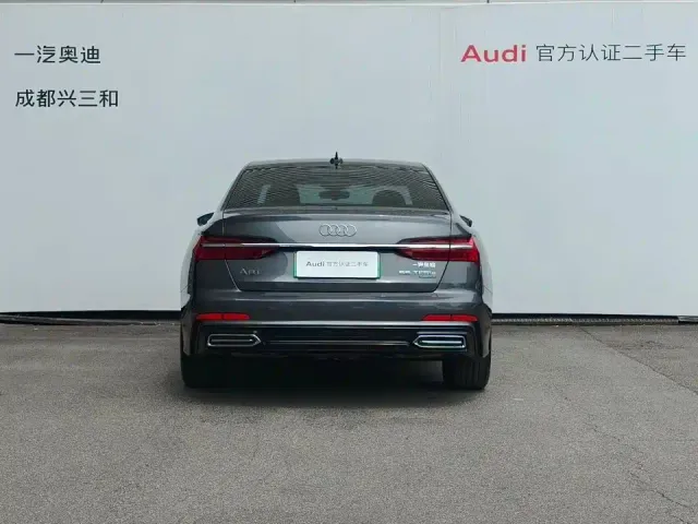 Audi Audi A6L New Energy 2022 55 TFSI e quattro — Фото автомобиля 5