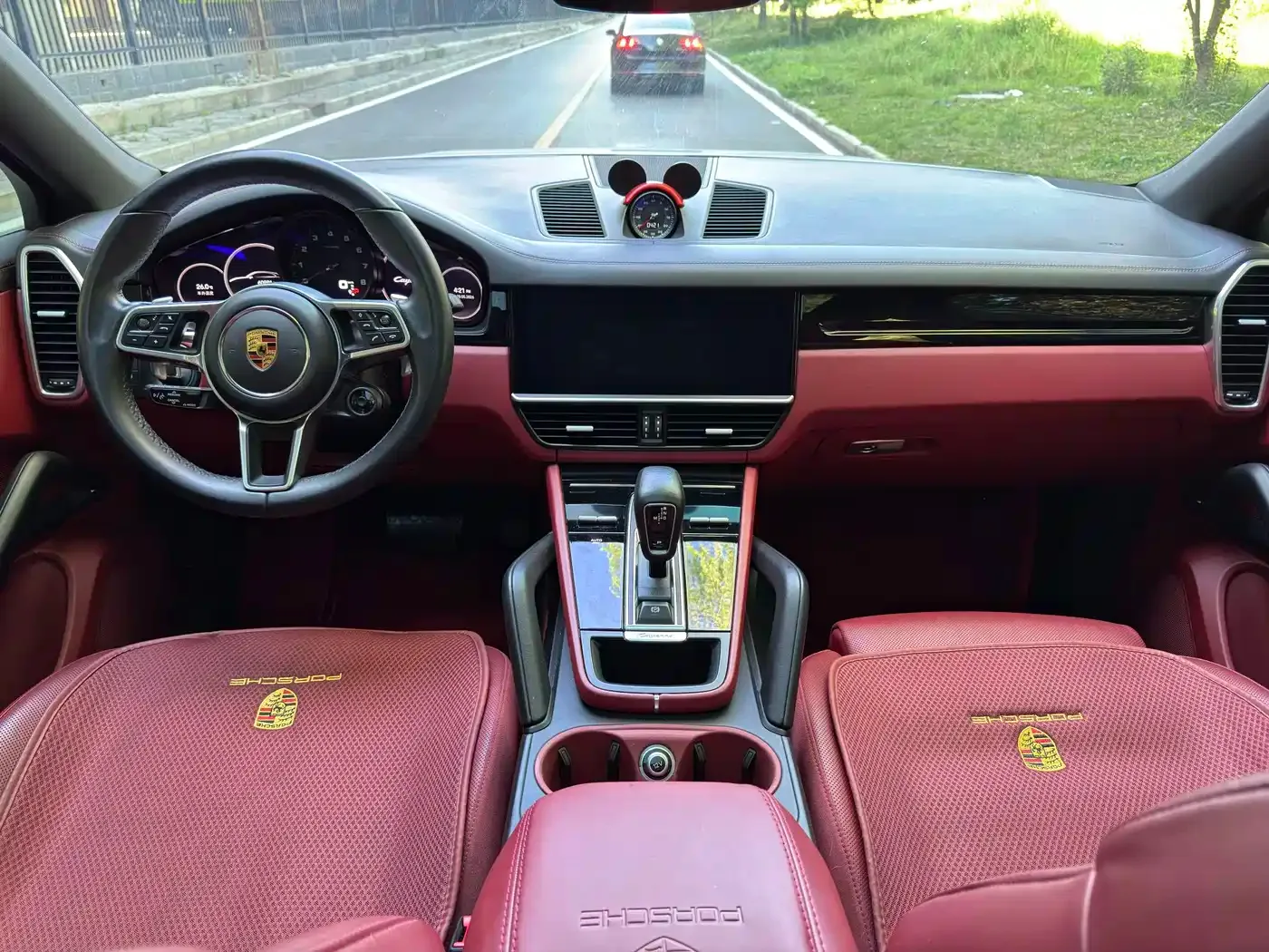 Porsche Cayenne 2022 Cayenne Coupé 3.0T Platinum Edition — Фото автомобиля 6