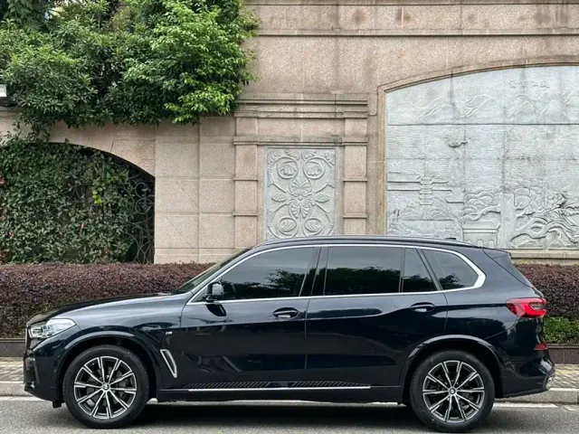 BMW X5 — Фото автомобиля 21