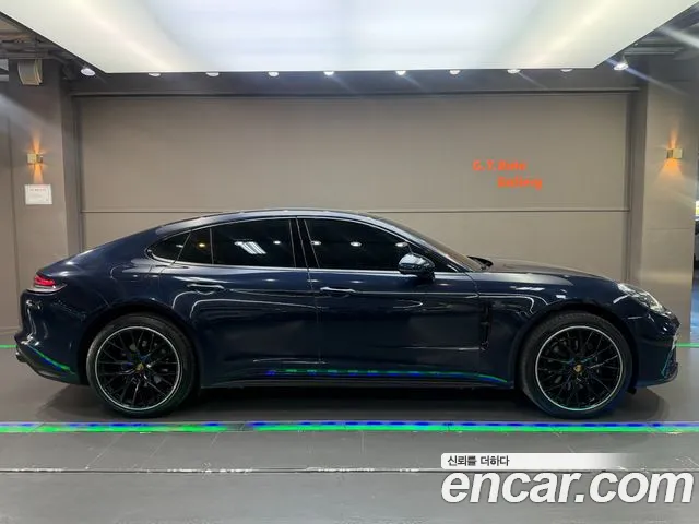 Porsche Panamera 971 — Фото автомобиля 6