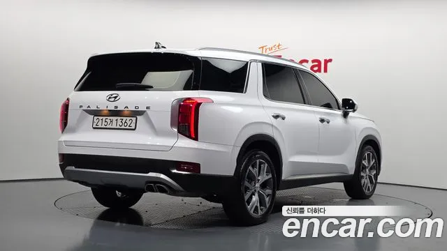 Hyundai Palisade Palisade Дизель 2.2 2WD — Фото автомобиля 2