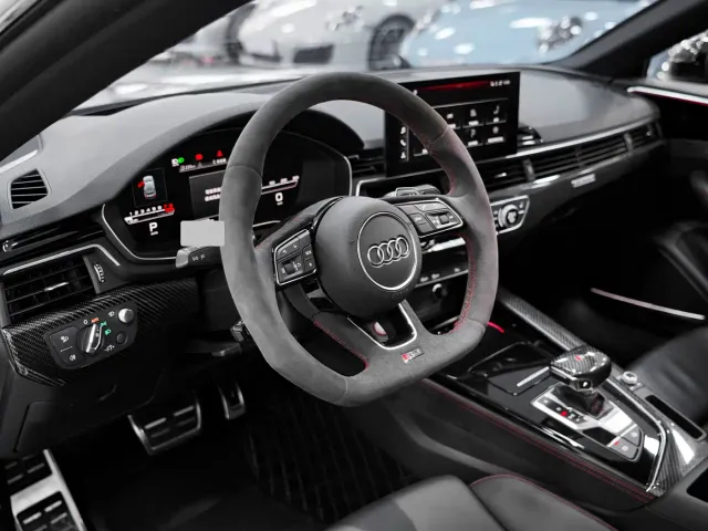 Audi RS 5 — Фото автомобиля 9