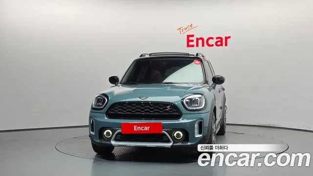 MINI Countryman — Фото автомобиля 3