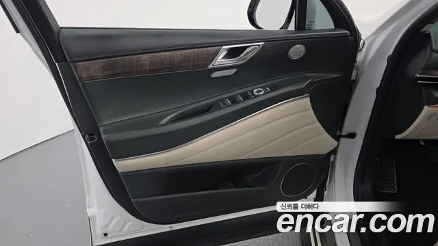 Genesis GV80 — Фото автомобиля 13