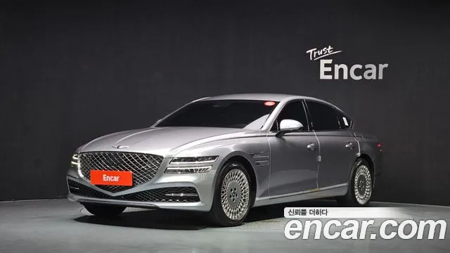 Фотография автомобиля — Genesis G80 RG3
