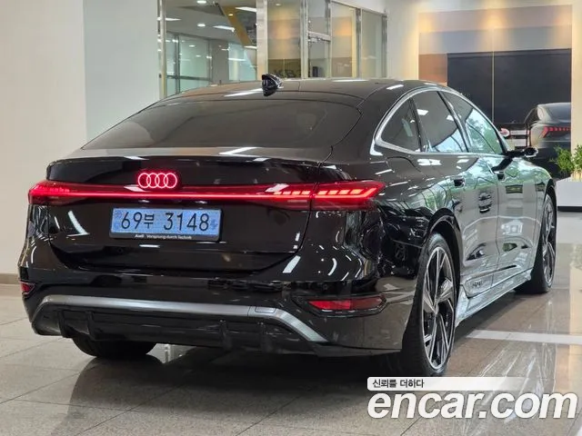 Audi A6 e-Tron — Фото автомобиля 2