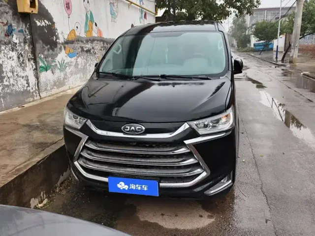 JAC Refine M4 — Фото автомобиля 2