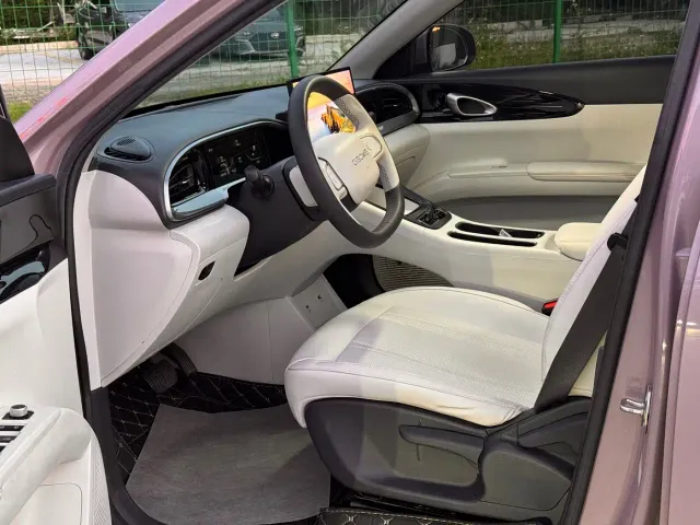 Geely Starry Wish — Фото автомобиля 5