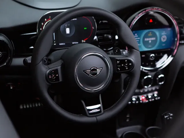 MINI John Cooper Works — Фото автомобиля 9