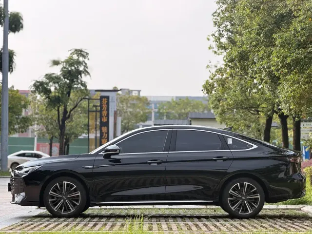 Chery Arrizo 8 PRO — Фото автомобиля 5