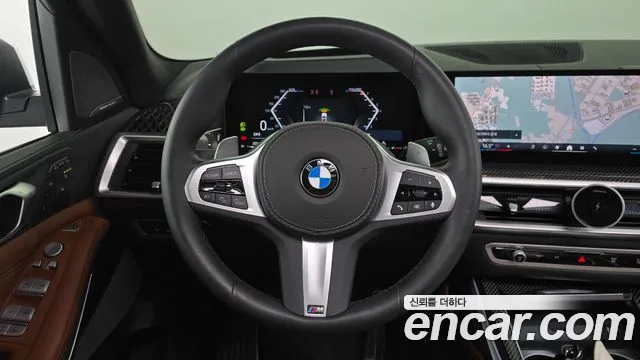 BMW X7 — Фото автомобиля 13