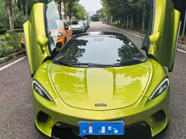 McLaren GT — Фото автомобиля 8