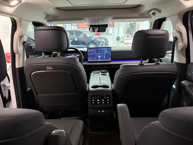 Haval Great Wall H10 — Фото автомобиля 21