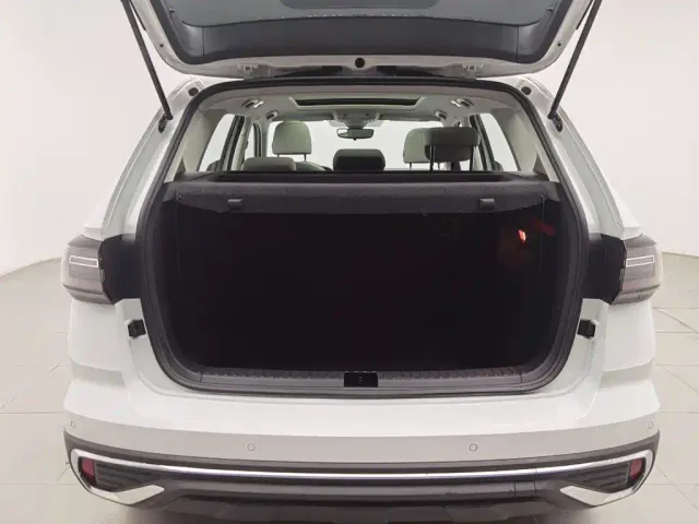 Volkswagen Tharu — Фото автомобиля 16