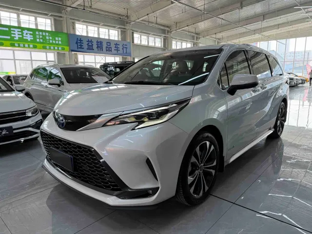 Фотография автомобиля — Toyota Granvia