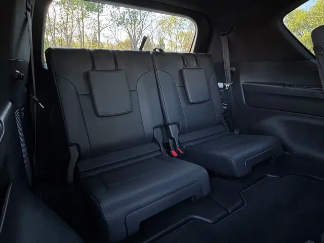 Lexus LX — Фото автомобиля 27