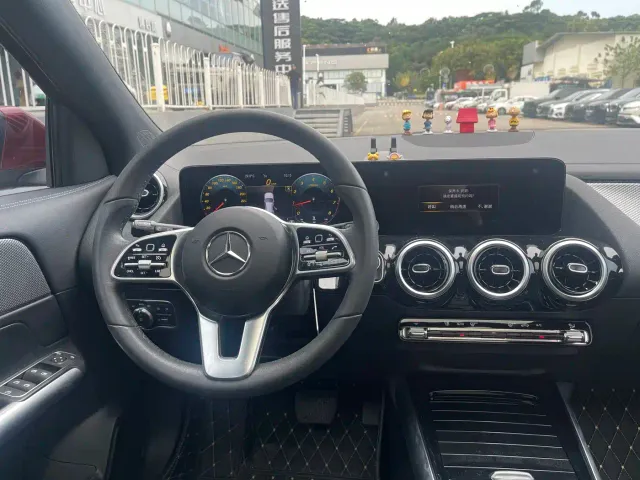 Mercedes-Benz GLA-Class — Фото автомобиля 16