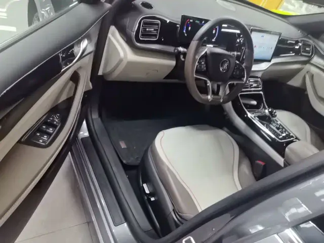 BYD Qin PLUS — Фото автомобиля 15