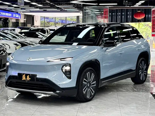 Фотография автомобиля — Nio ES7