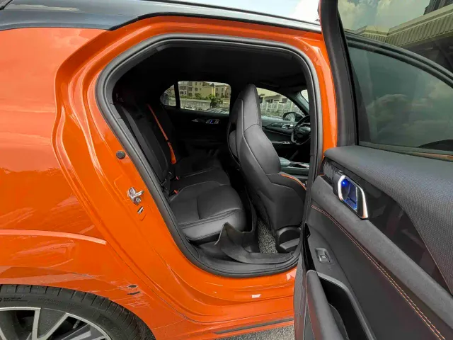 Lynk & Co 02 Hatchback — Фото автомобиля 5