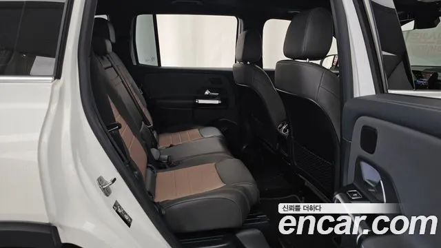 Mercedes-Benz EQB X243 — Фото автомобиля 12