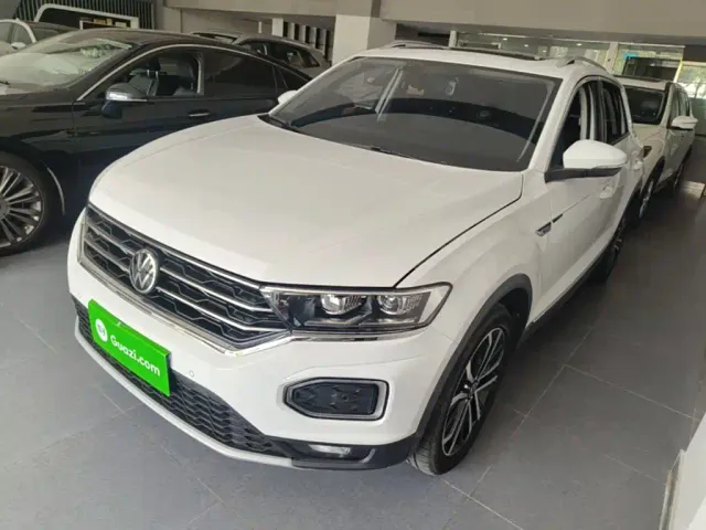 Фотография автомобиля — Volkswagen T-Roc