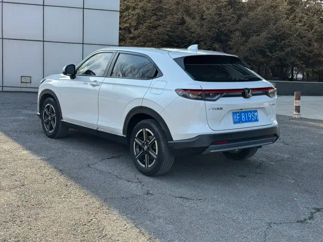 Honda Vezel — Фото автомобиля 17