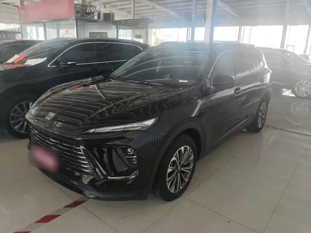 Фотография автомобиля — Buick Envision Plus