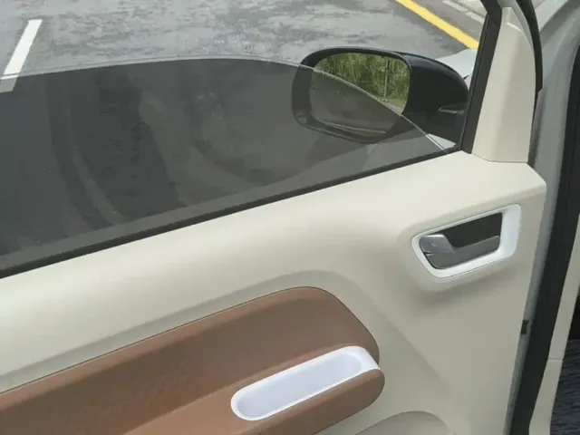Wuling Hongguang Mini EV — Фото автомобиля 17