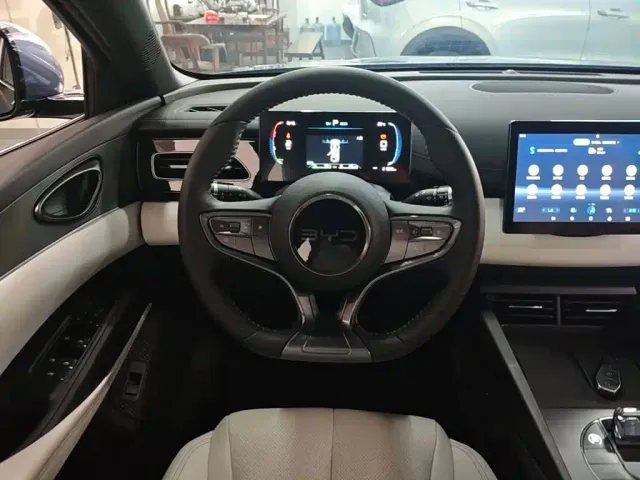 BYD Seal 06 — Фото автомобиля 10