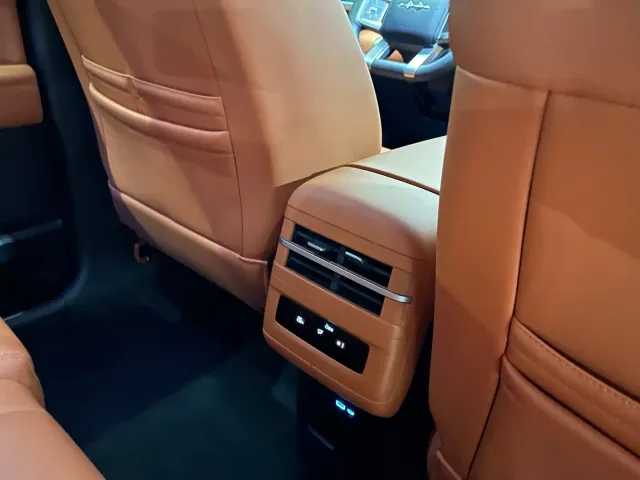 BYD FangChengBao Titanium 7 — Фото автомобиля 22