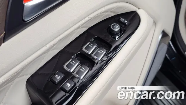 KG_Mobility_Ssangyong Rexton Rexton Arena Дизель 2.2 4WD — Фото автомобиля 26
