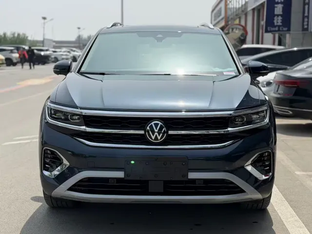 Volkswagen Talagon — Фото автомобиля 2