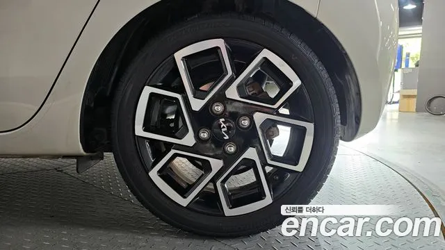 Kia RAY Новый Kia Ray Signature — Фото автомобиля 21