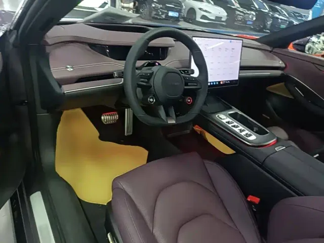 Xiaomi SU7 — Фото автомобиля 9
