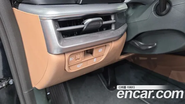 Hyundai Grandeur GN7 — Фото автомобиля 14