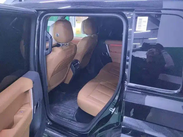 iCAR V27 — Фото автомобиля 7