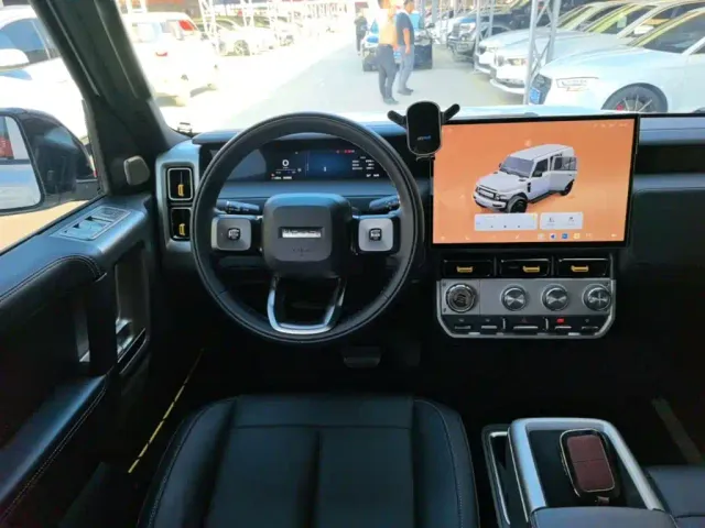 iCAR V23 — Фото автомобиля 10