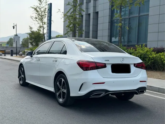 Mercedes-Benz A-Class — Фото автомобиля 14