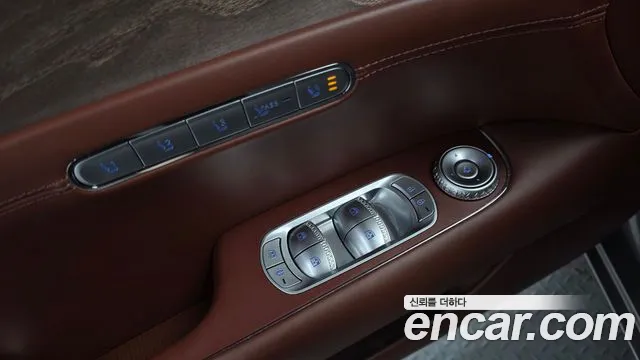 Genesis G90 Бензин 3.5 турбо AWD — Фото автомобиля 24