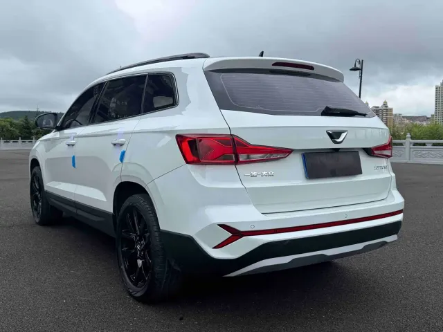 Jetta VS7 — Фото автомобиля 4