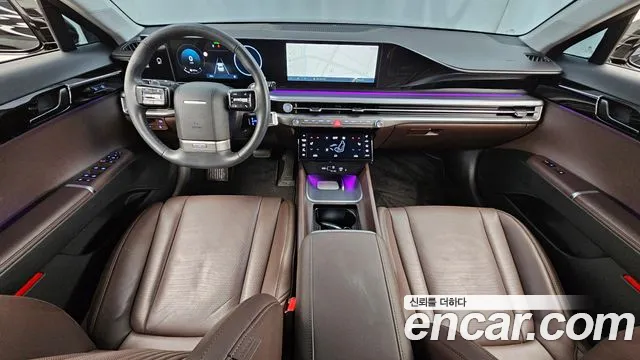 Hyundai Grandeur GN7 — Фото автомобиля 10