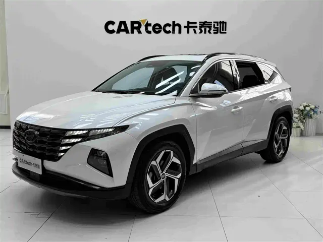 Hyundai Tucson — Фото автомобиля 2