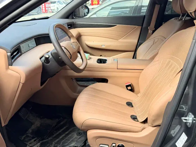 Dongfeng Aeolus L8 — Фото автомобиля 5