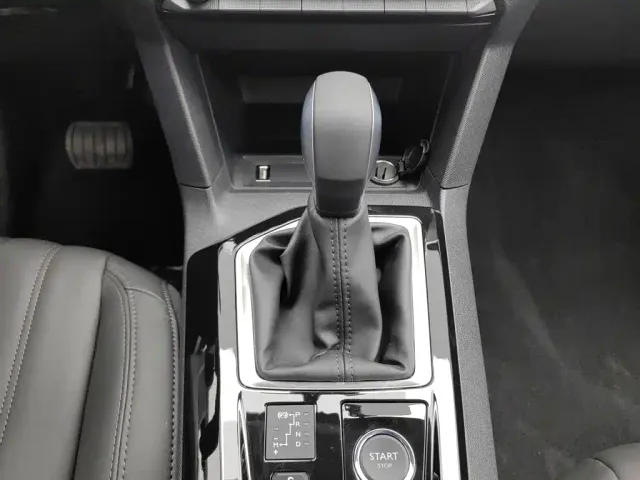 Peugeot 408 — Фото автомобиля 13