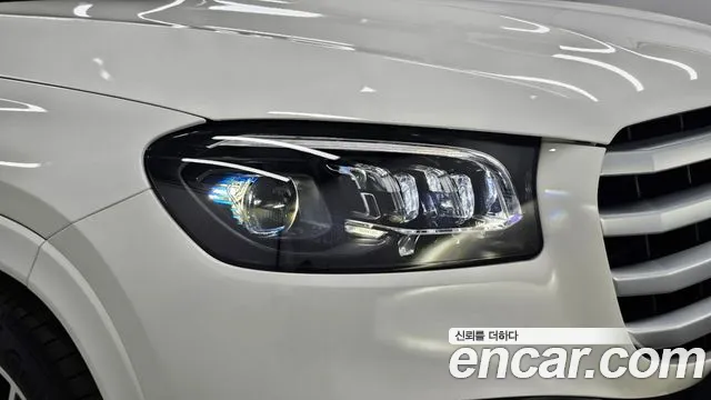 Mercedes-Benz GLS-Class — Фото автомобиля 20