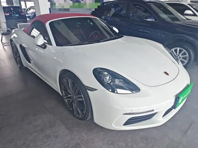 Porsche 718 — Фото автомобиля 3