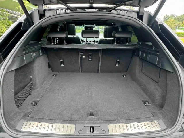 Land Rover Range Rover Velar — Фото автомобиля 11