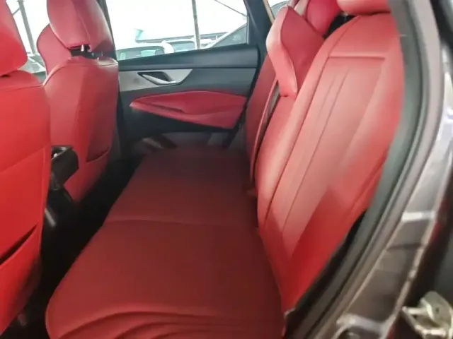 Changan Changan CS35 PLUS 2022 Blue Whale NE 1.4T DCT Luxury — Фото автомобиля 16