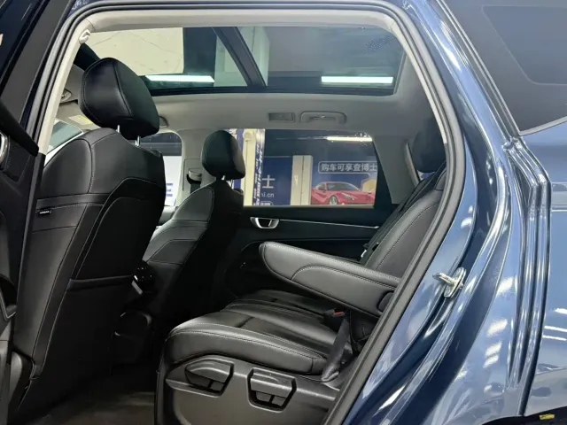 Wuling Victory — Фото автомобиля 18